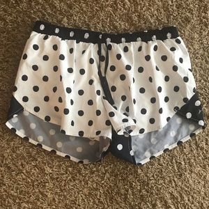 Navy/white dot athletic shorts